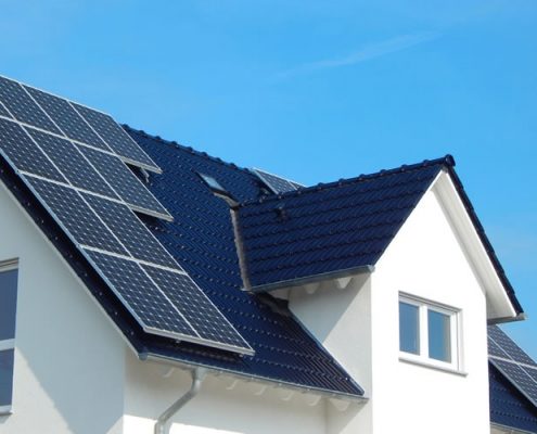 Photovoltaik Essen - Solaranlage auf Dach eines Hauses